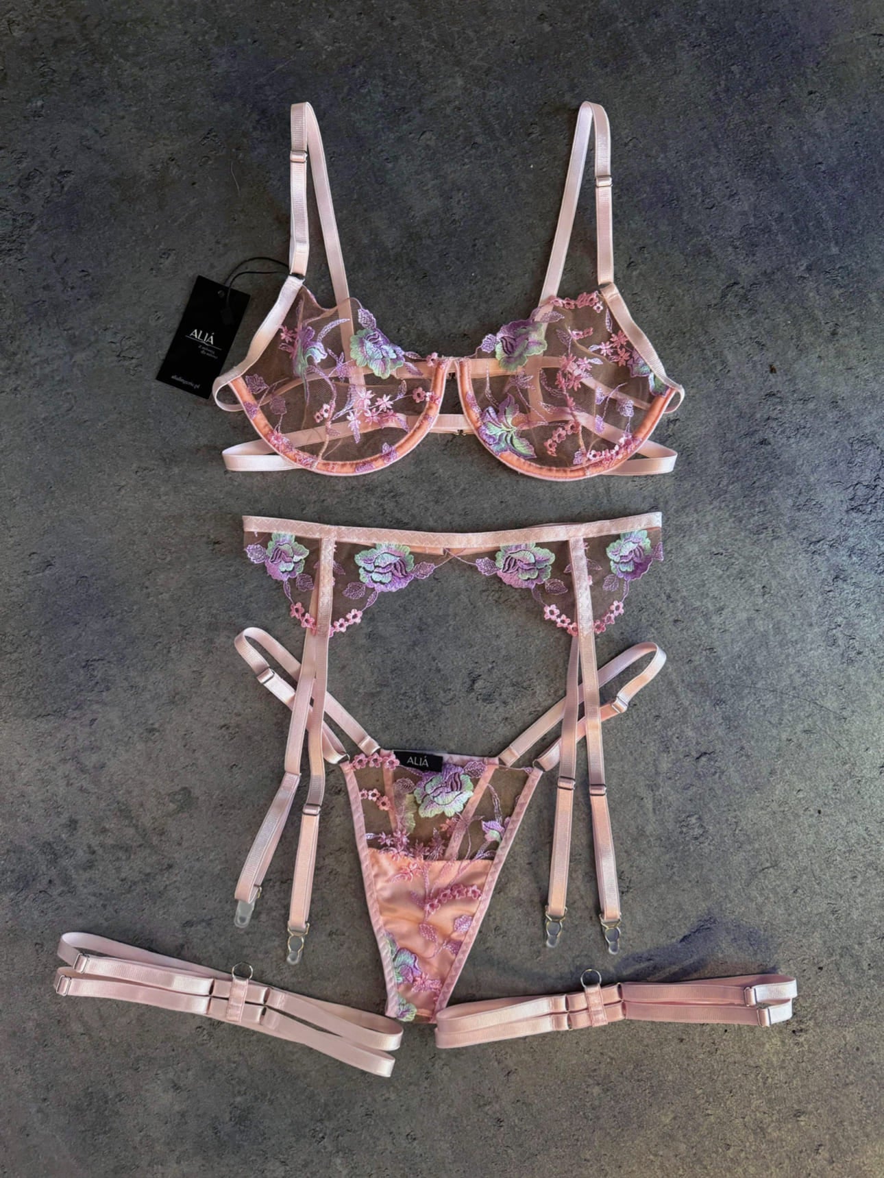 LEVI SET