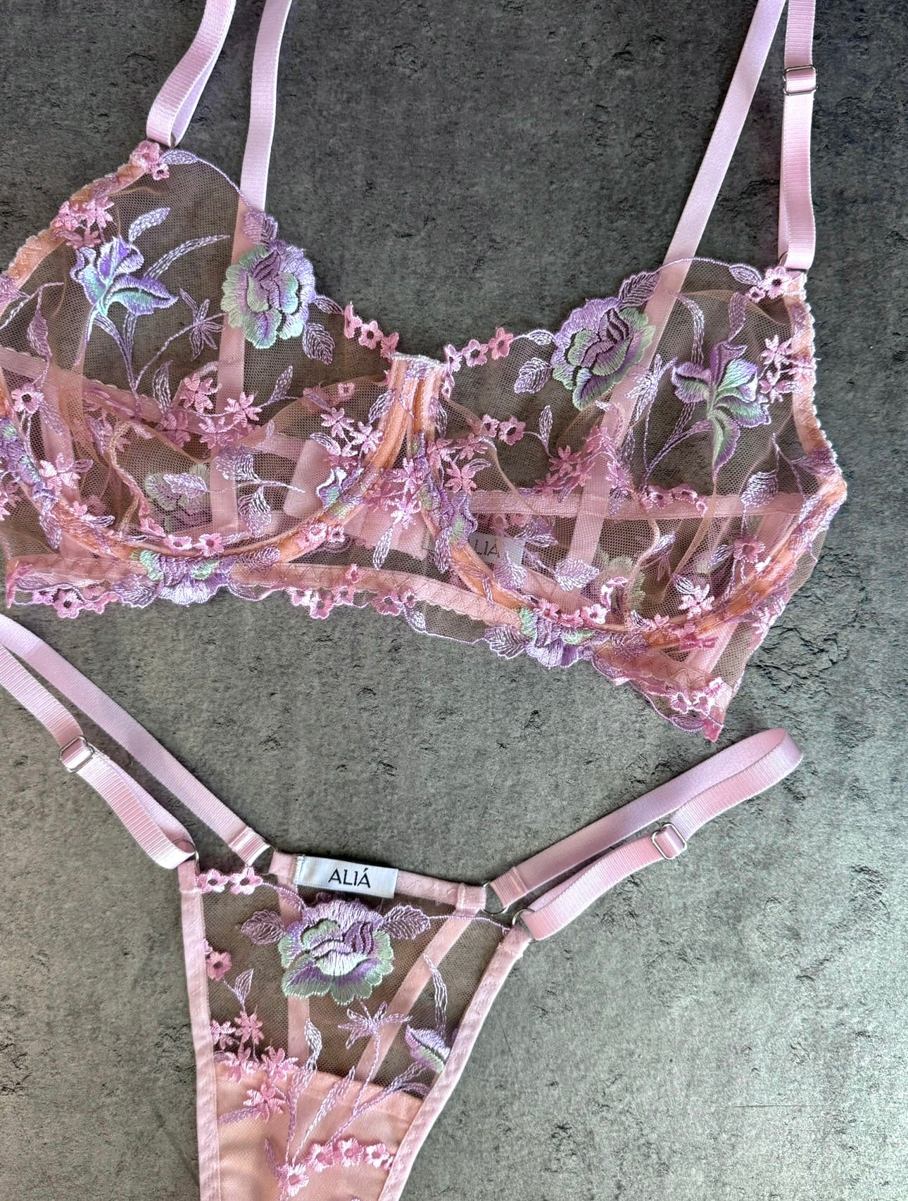 LEVI SET