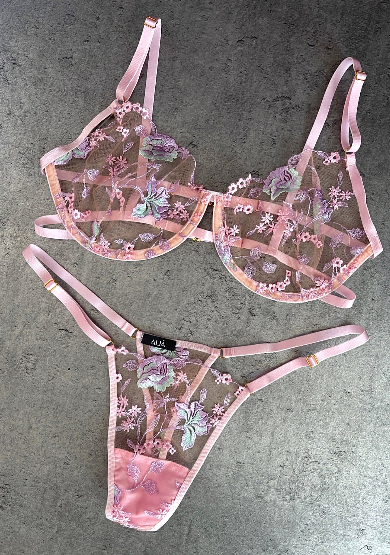 LEVI SET