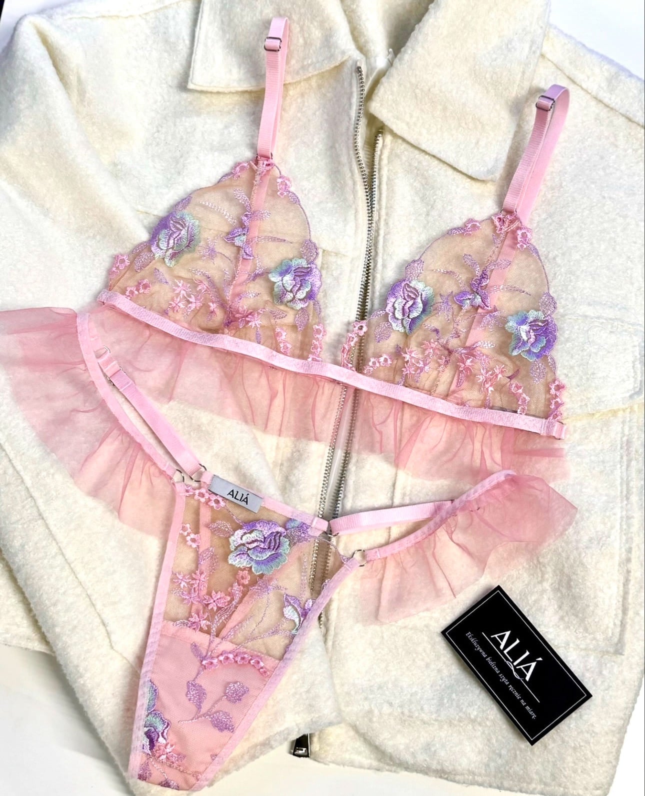 LEVI SET