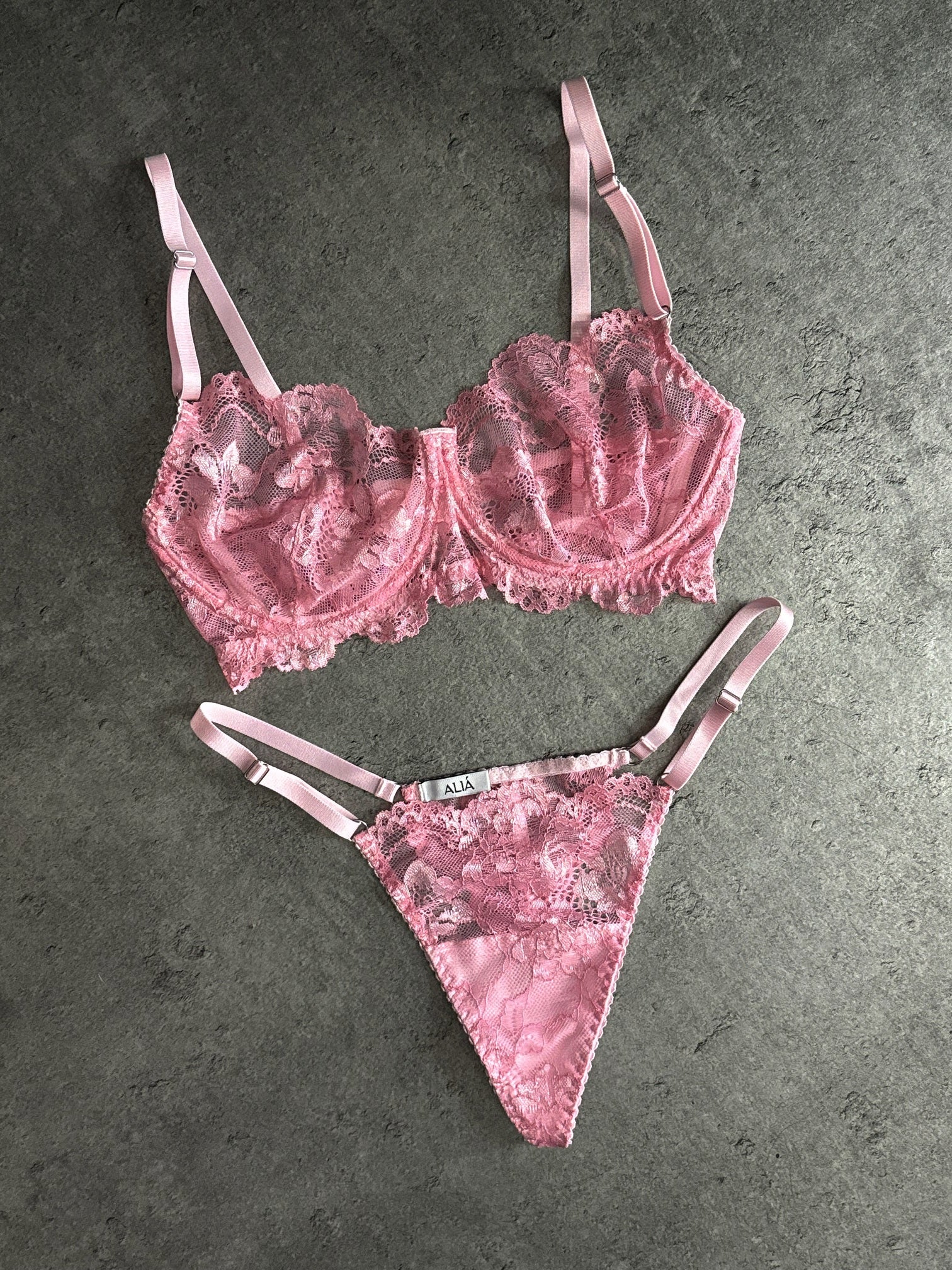 MIA SET
