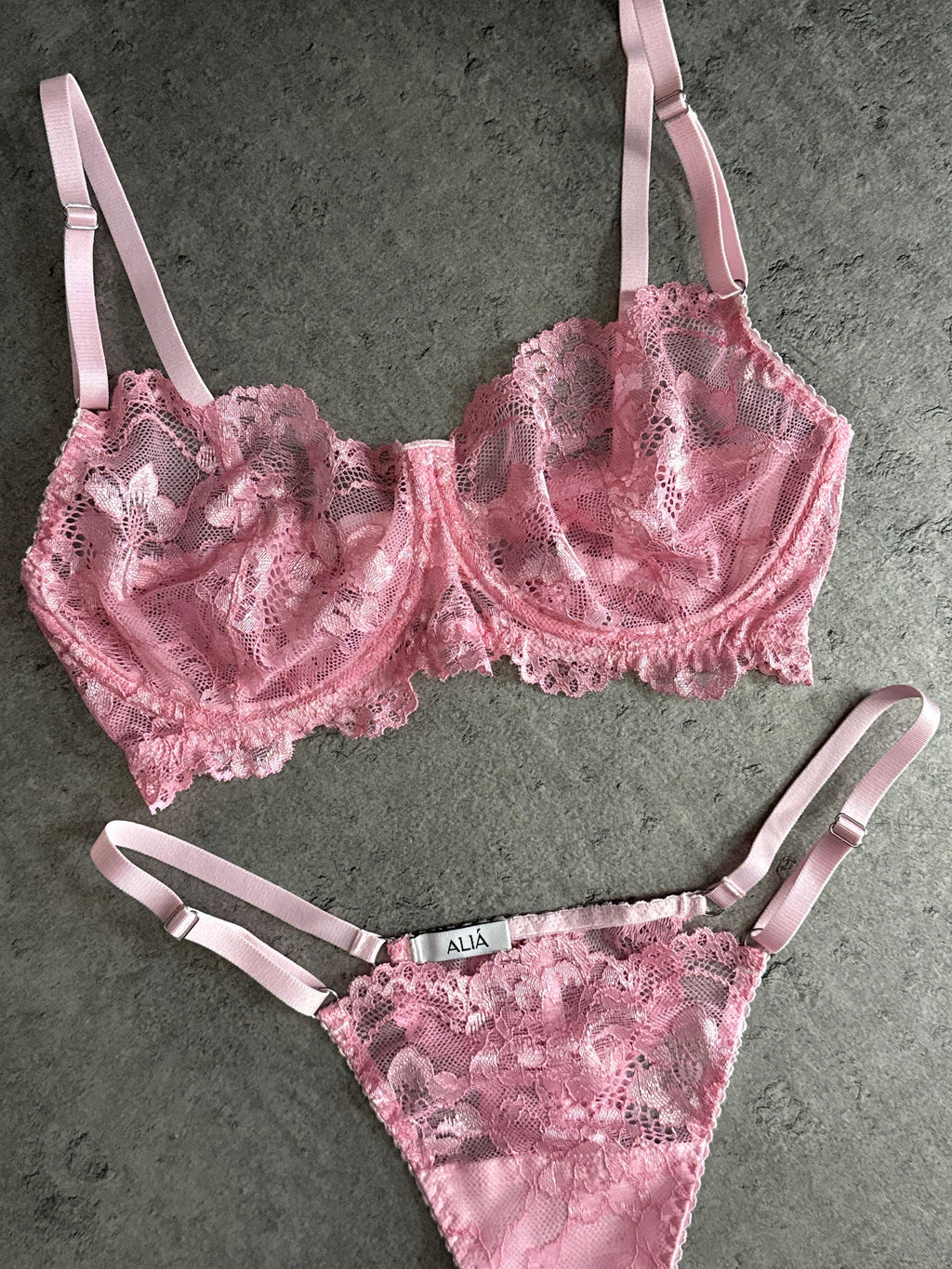 MIA SET