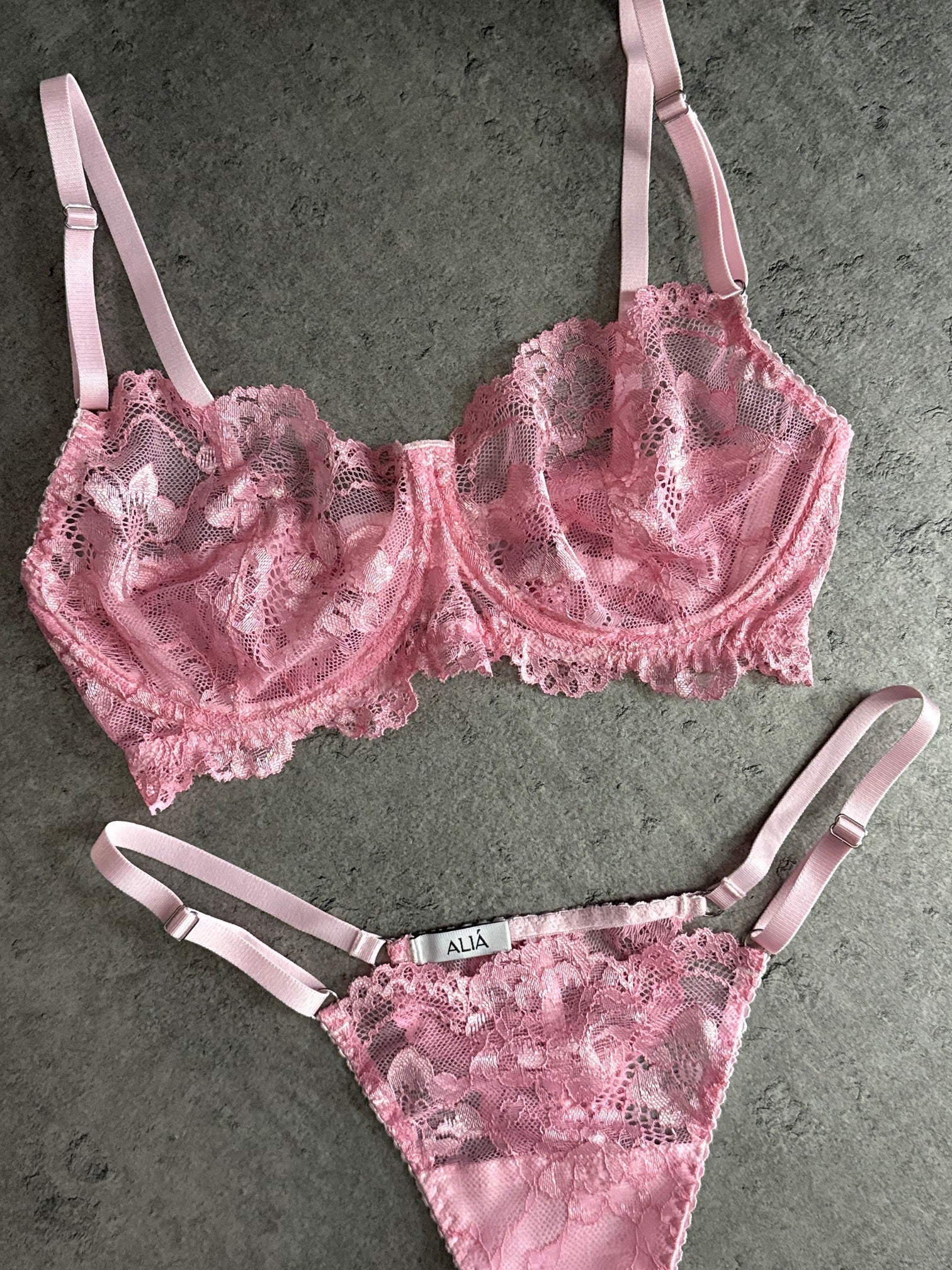 MIA SET