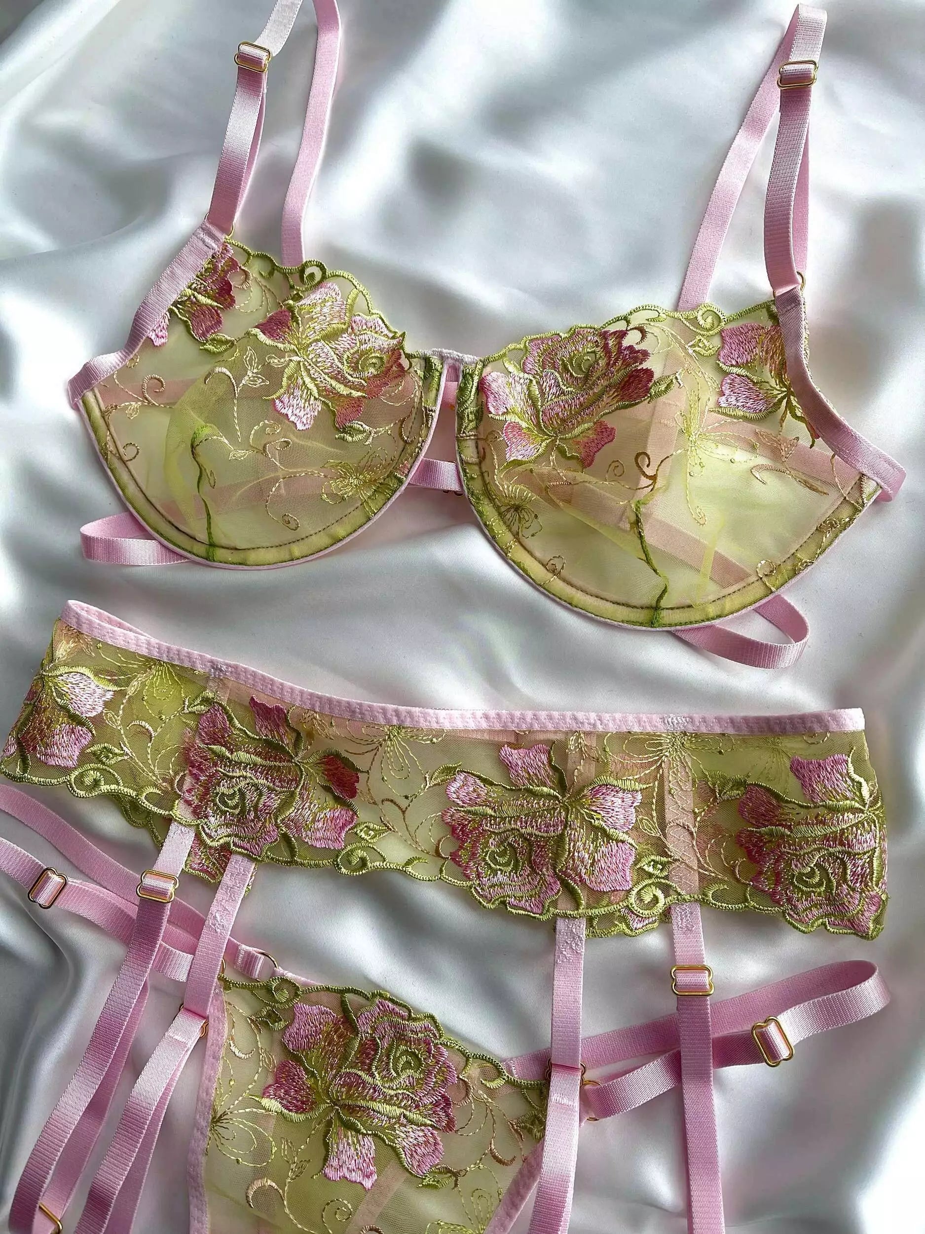 FIONA SET