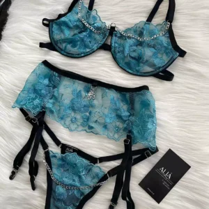 https___alialingerie.pl_wp-content_uploads_2021_11_9E30E426-C76F-471A-B788-7F10CC26D088-1284×1700