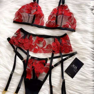 https___alialingerie.pl_wp-content_uploads_2021_11_EAD29DB7-D881-425F-B43F-948884B7FA01-1875×2500